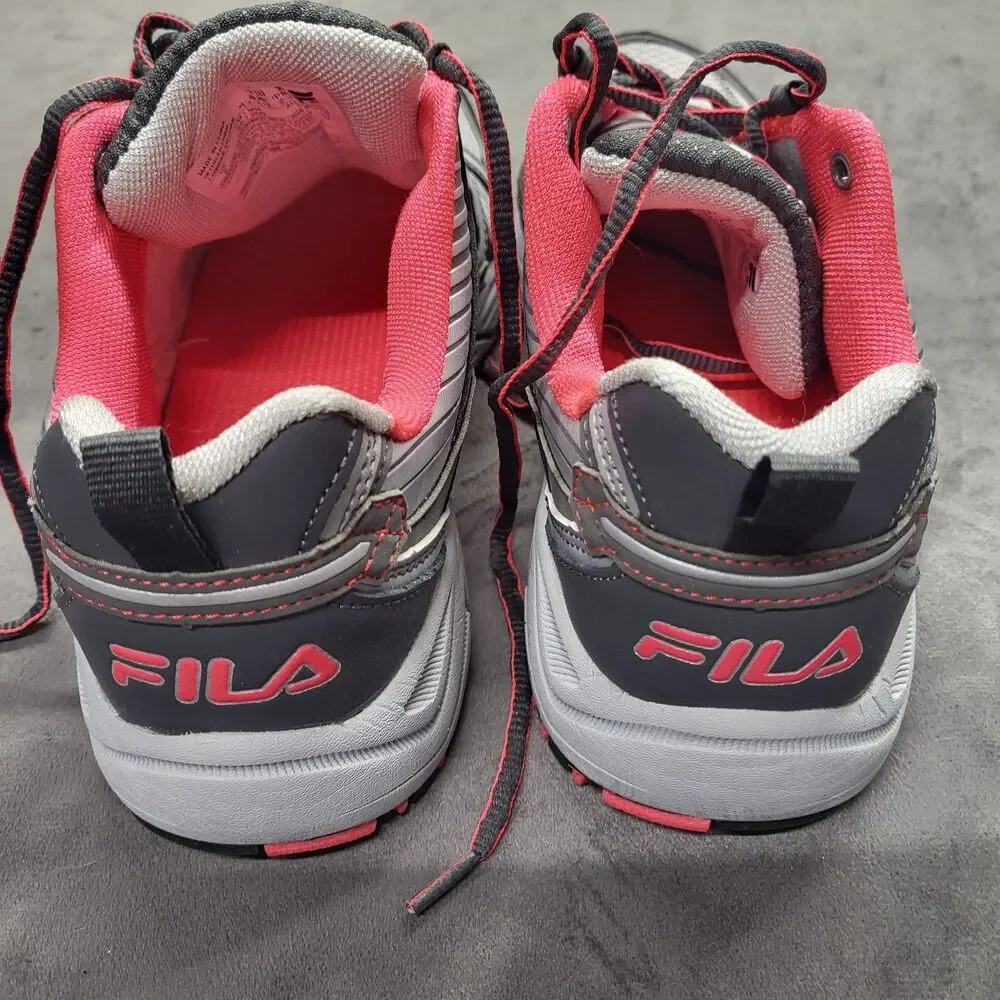 Fila Women's Trail Running Sneakers Size 8 Silver Dark Grey Pink